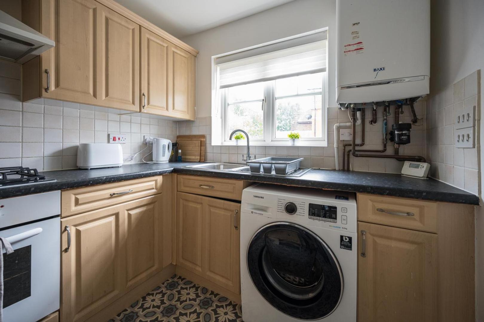 Maidstone Villa 3 Bedroom Free Sports Channels,Parking Sleeps 7 מראה חיצוני תמונה