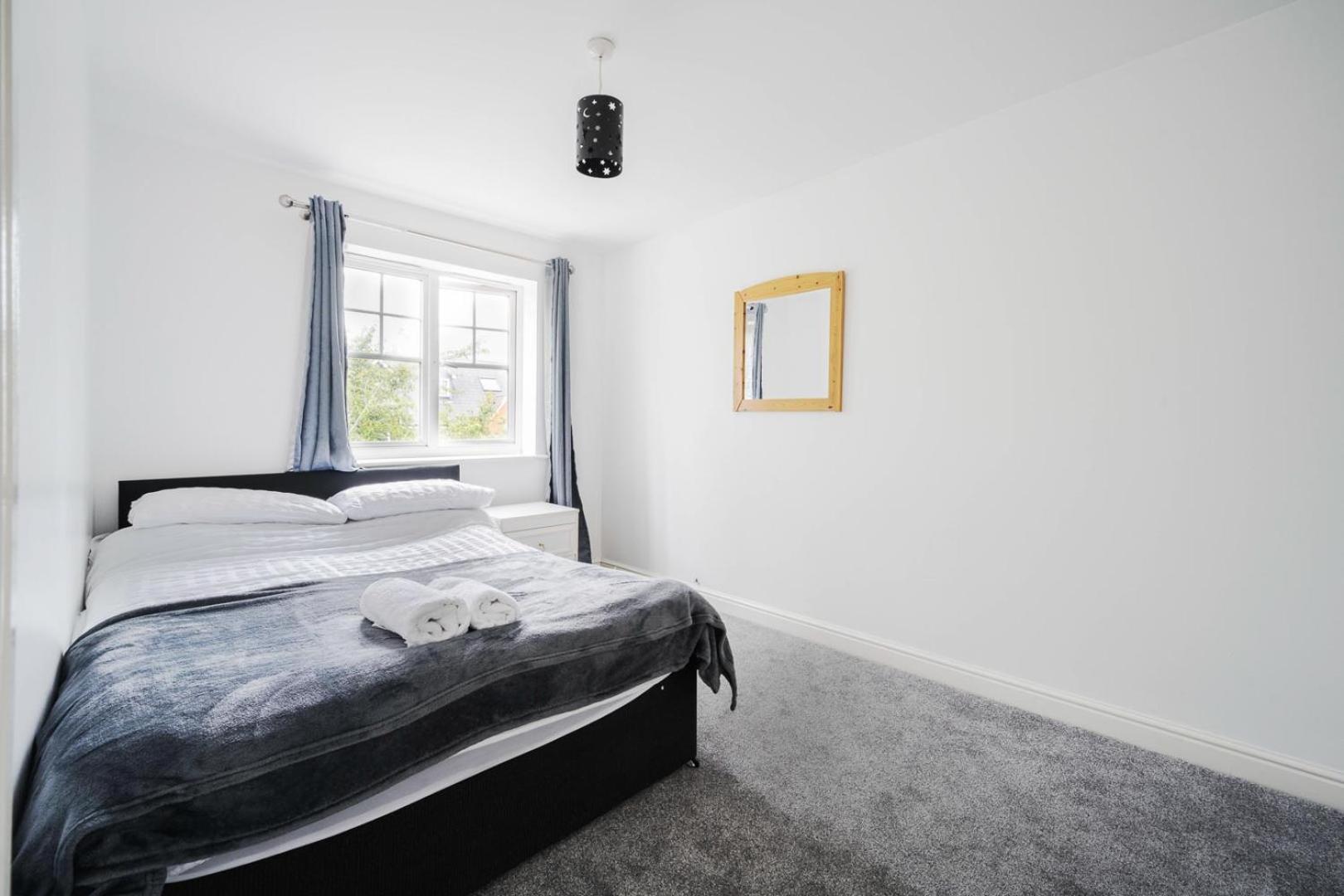 Maidstone Villa 3 Bedroom Free Sports Channels,Parking Sleeps 7 מראה חיצוני תמונה