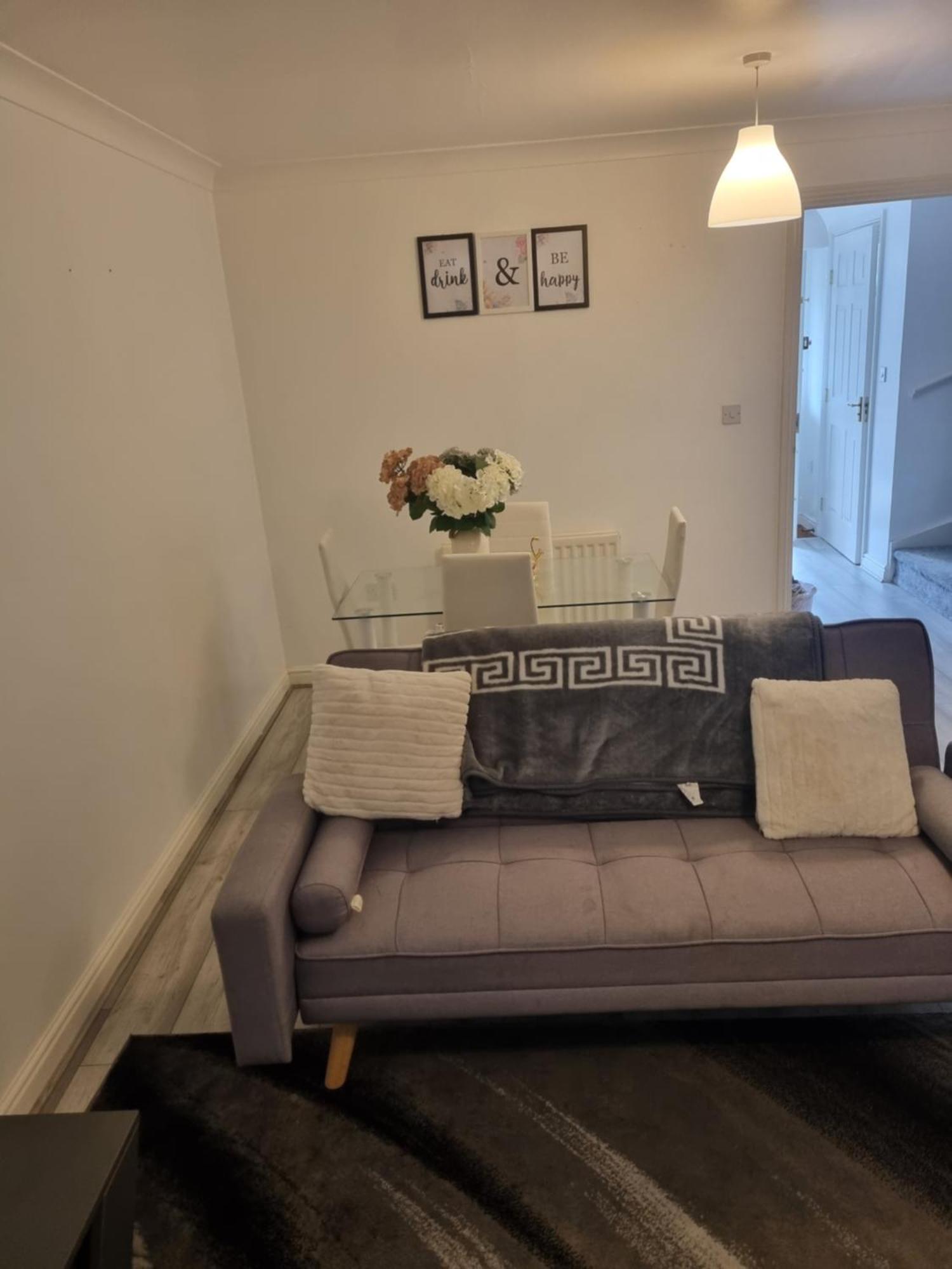 Maidstone Villa 3 Bedroom Free Sports Channels,Parking Sleeps 7 מראה חיצוני תמונה