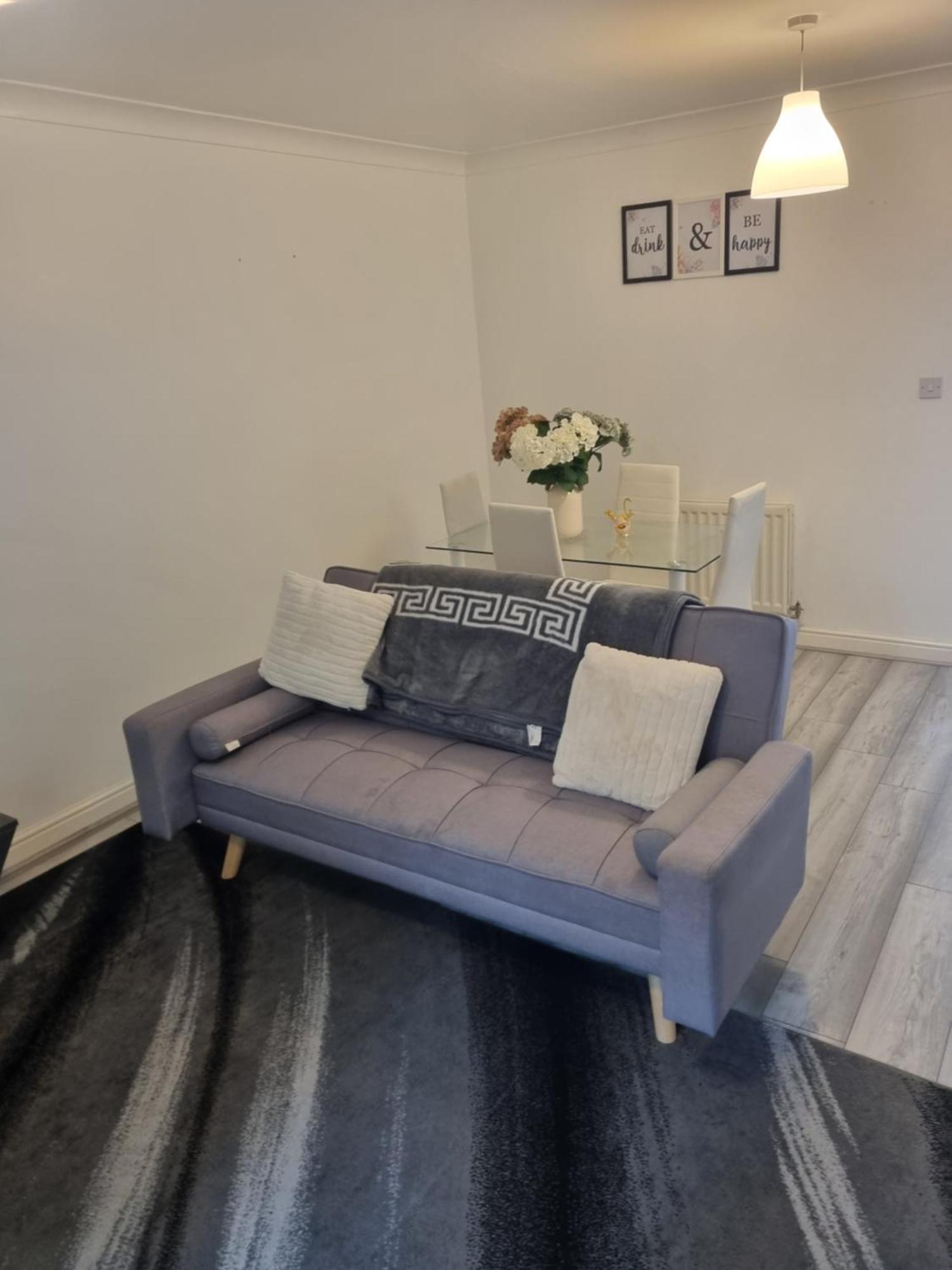Maidstone Villa 3 Bedroom Free Sports Channels,Parking Sleeps 7 מראה חיצוני תמונה
